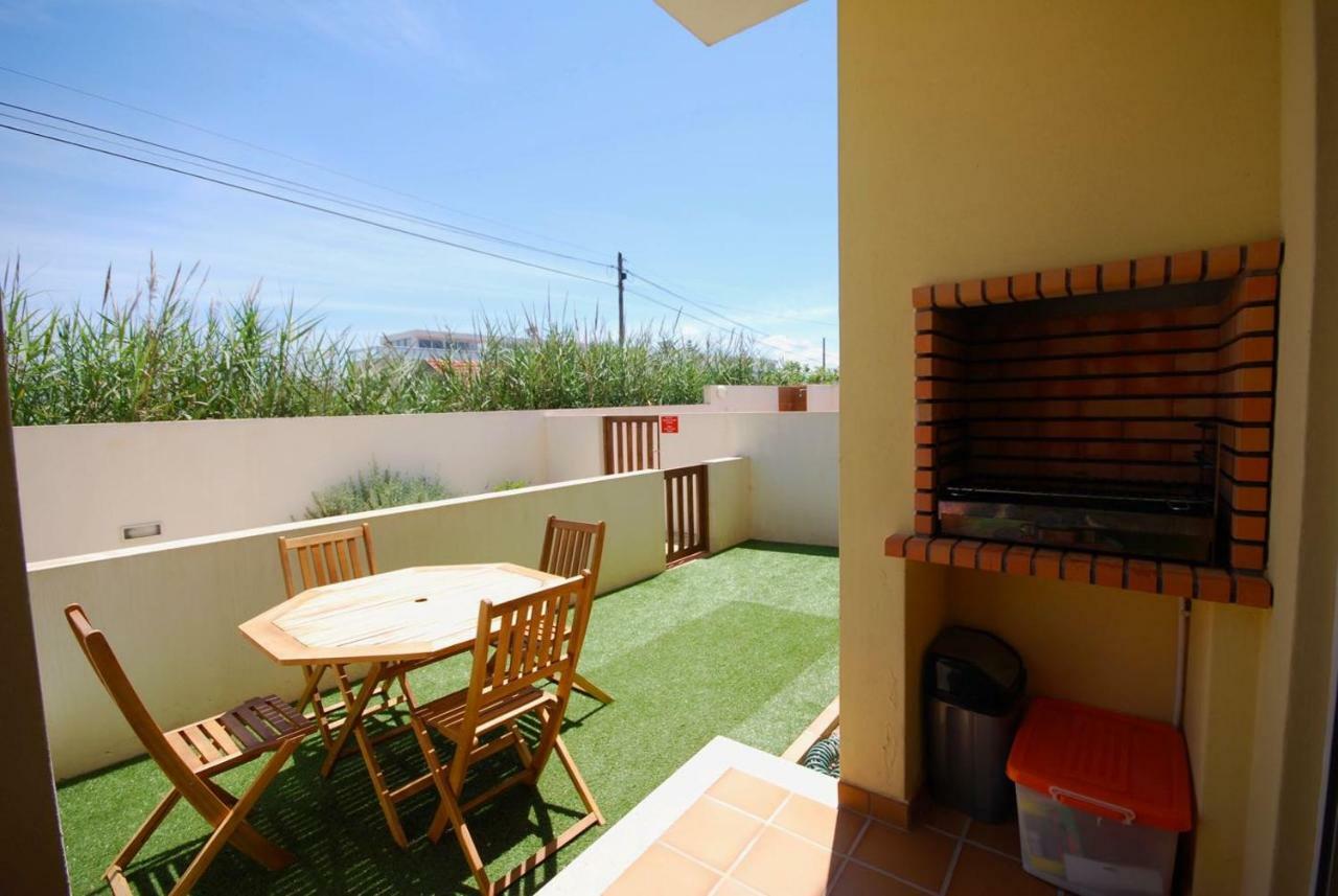 Marta Apartment - Balcony, Patio, Pool Ferrel  Buitenkant foto